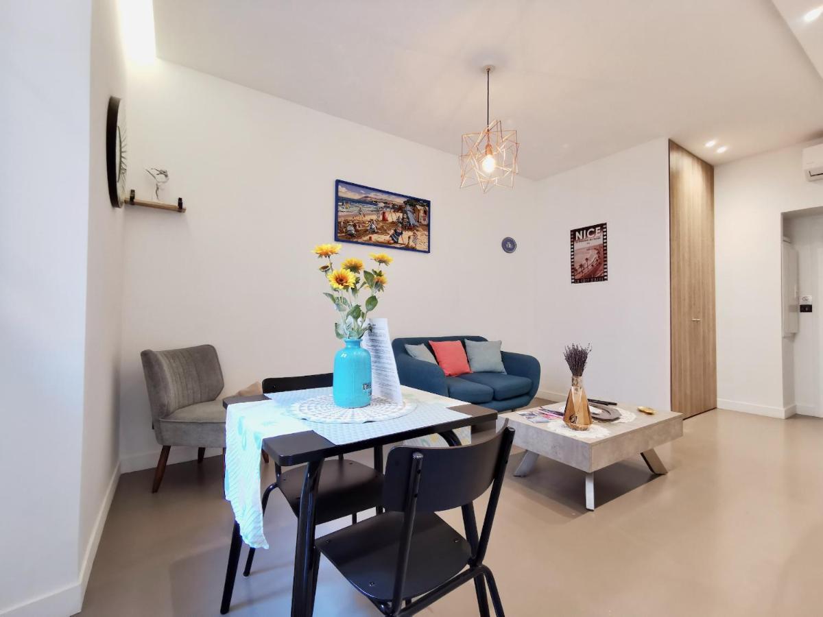 Le Petit Balcon By Booking Guys Ница Екстериор снимка